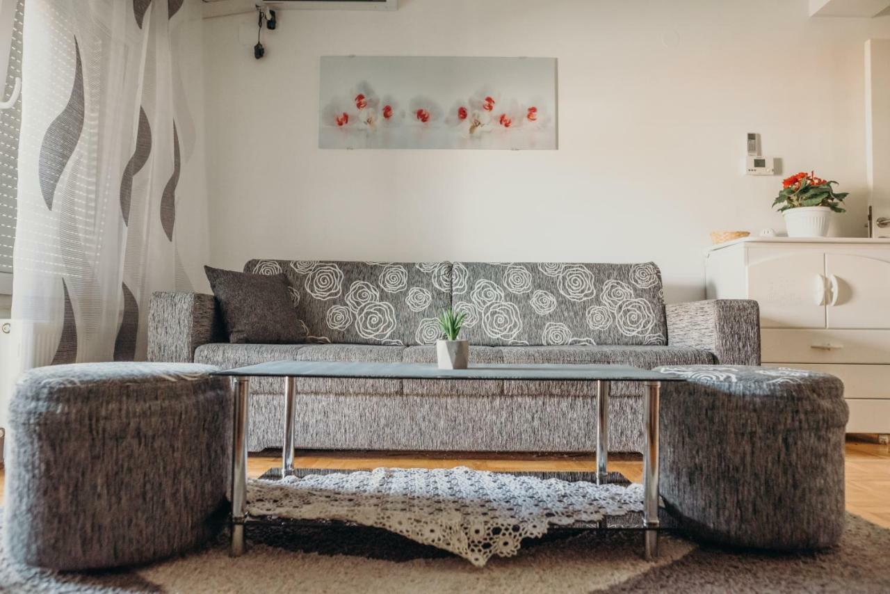 Apartman "Joka" Ðakovo 외부 사진