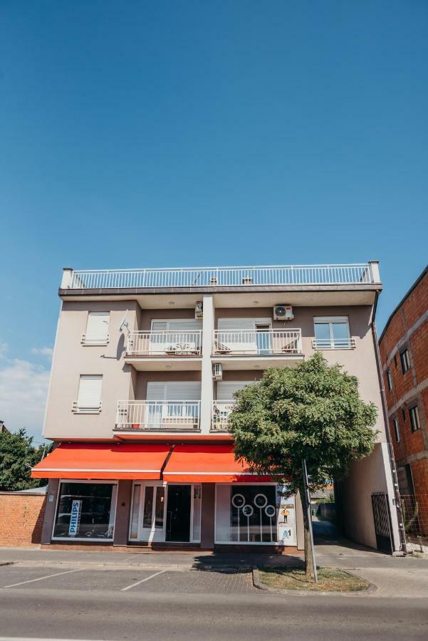 Apartman "Joka" Ðakovo 외부 사진