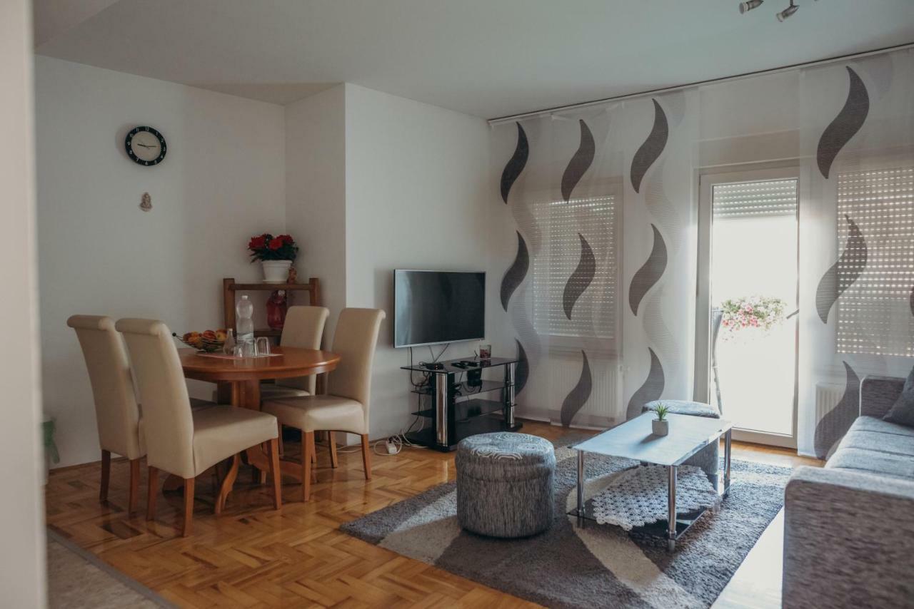 Apartman "Joka" Ðakovo 외부 사진